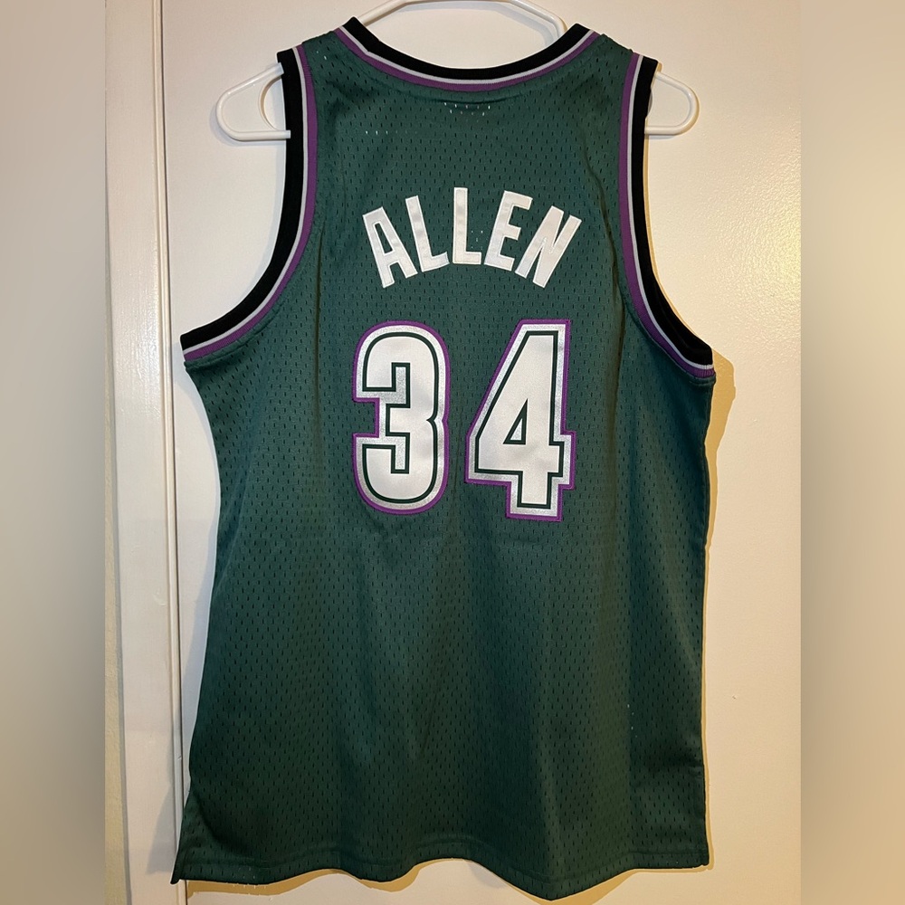 Ray Allen Mitchell & Ness jersey